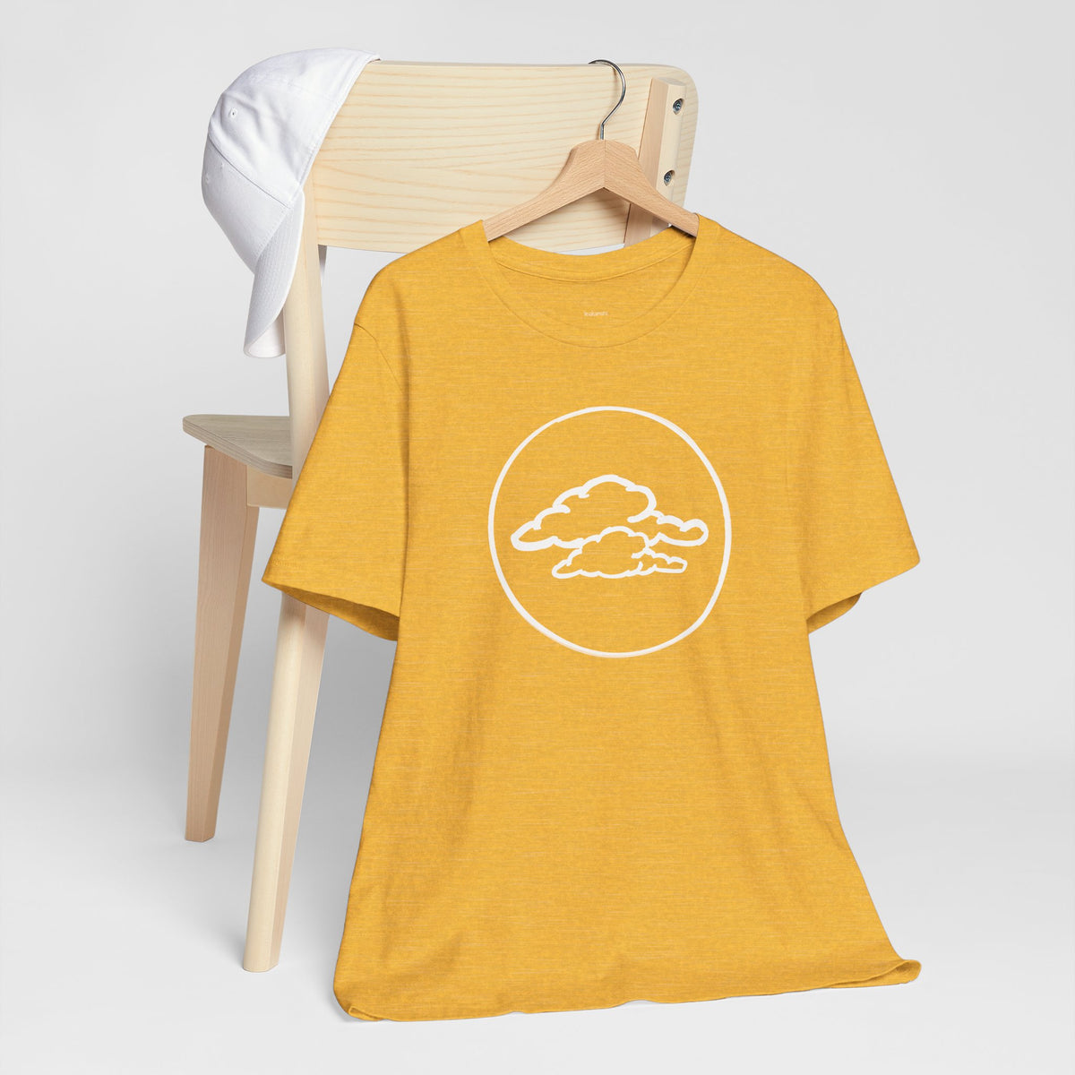 'Cloud' (linakamura) - Unisex Jersey Short Sleeve Tee